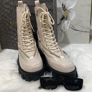 Azaela Wang Bootie Size 9